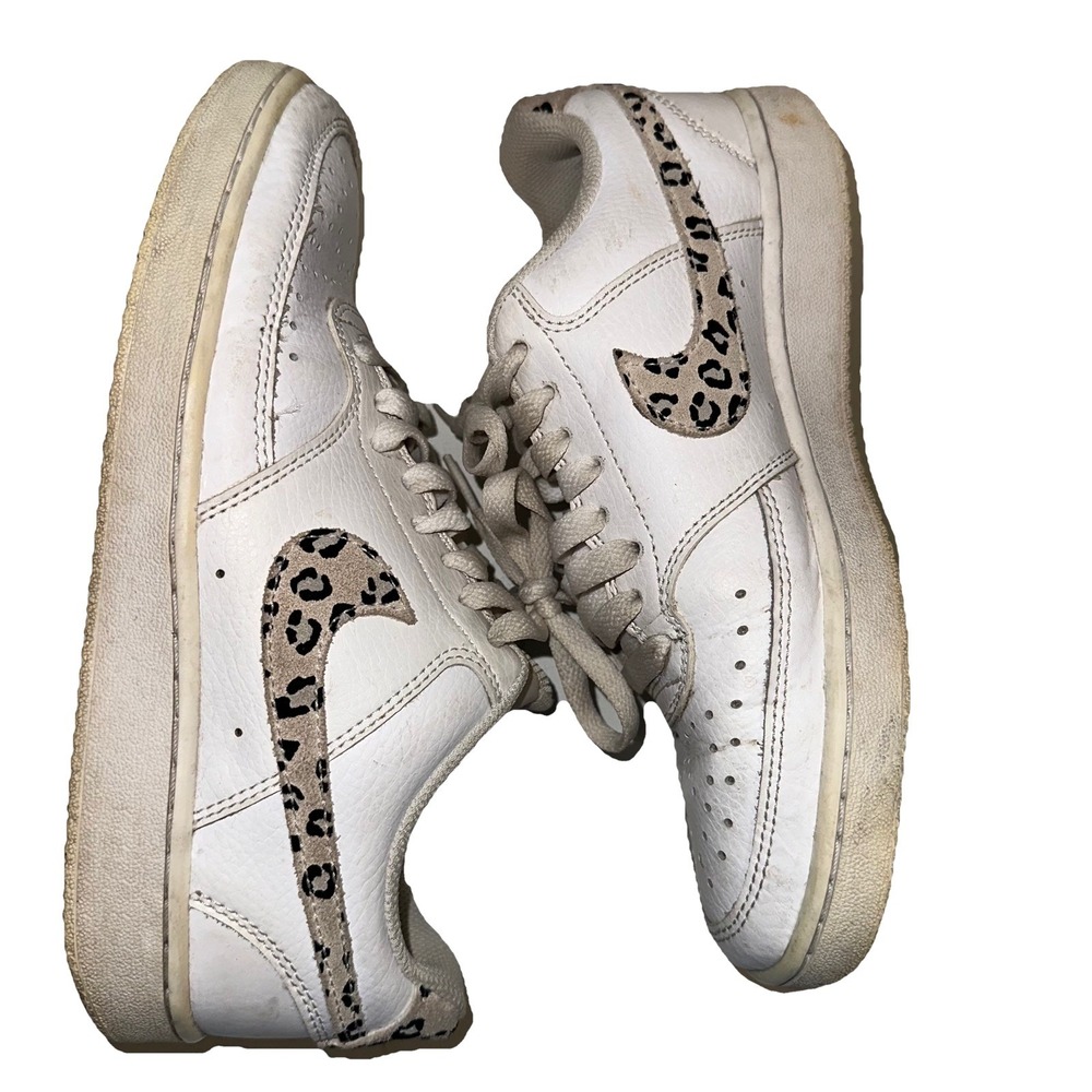 Nike‎ Court Vision Low Leopard Swoosh Women Size 7.5 White Leather Shoe